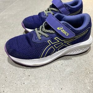 ASICS Kids' Purple Running Shoes